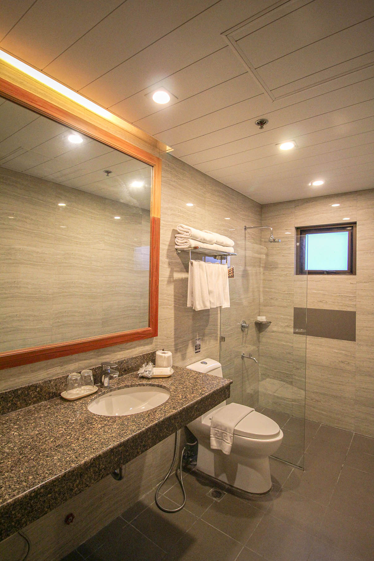 One V Hotel